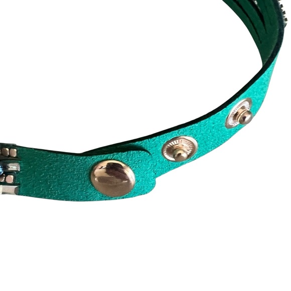 Chic Green and Gold Wrap Bracelet or Choker - Picture 7 of 7